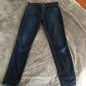 NWOT Express Mid Rise Jeans 💐